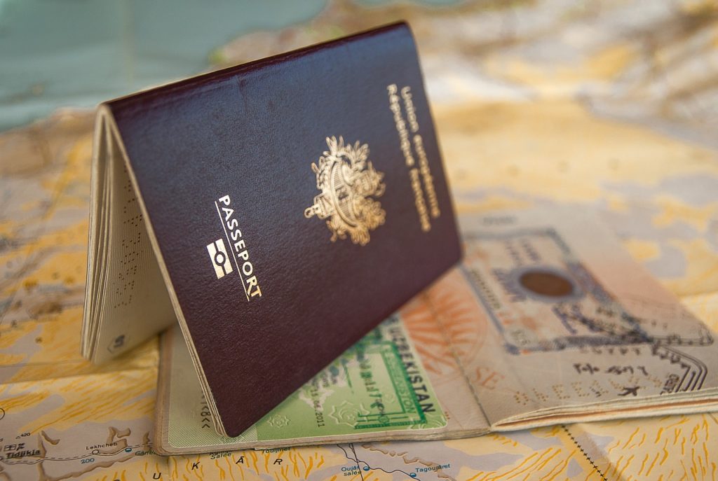 pasaporte en grupo toek